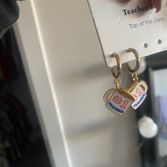 #1 Teacher Earrings - Picture 2 of 5